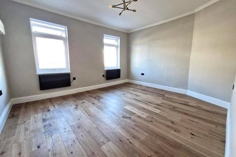 undefined, Old Church Road, London, E4