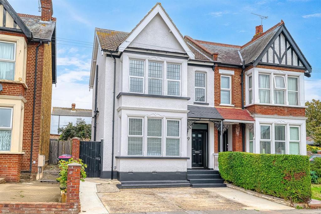 FTN 3752 hdr-2-Edit.jpg