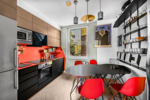 2 bedroom flat for sale, Florence Street, Islington, London