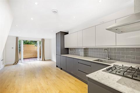 4 bedroom terraced house for sale, Stevenage Road, Bishops Park, London