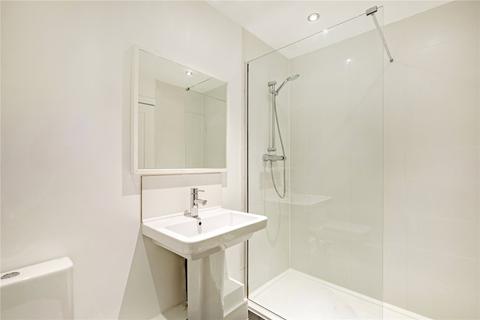 4 bedroom terraced house for sale, Stevenage Road, Bishops Park, London