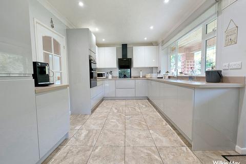 3 bedroom detached bungalow for sale, Manor Road, Minehead TA24