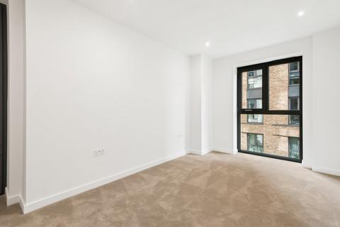 2 bedroom flat to rent, Emperor Point, Dragonfly Walk, London