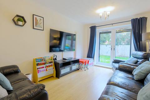 22 Astral Close, Lower Stondon, Henlow, SG16 6EL