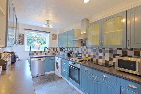 22 Astral Close, Lower Stondon, Henlow, SG16 6EL
