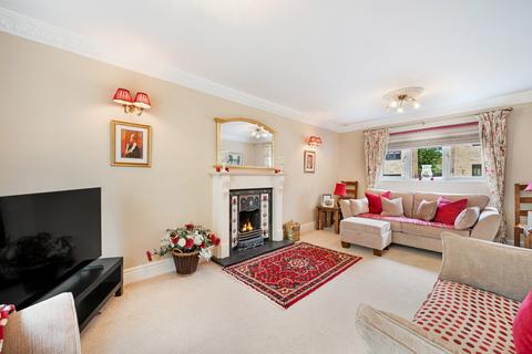 4 Church Meadows, Bramham, Wetherby, LS23 6TF