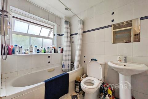 8 Burwell Close, Lower Earley, Reading, RG6 4BB