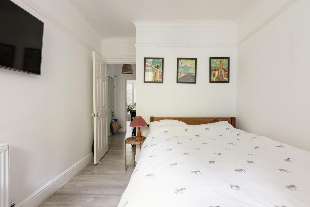 BF, 65 Cotham Brow, BS6-14.jpg