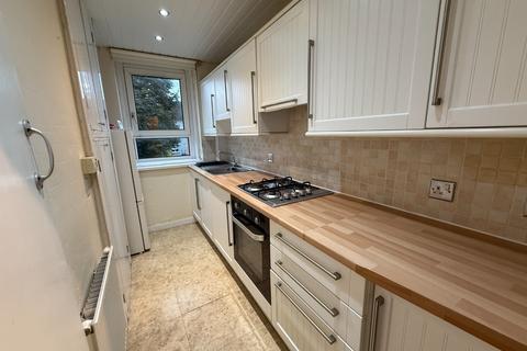 undefined, Barmulloch Road, Springburn, Glasgow, G21