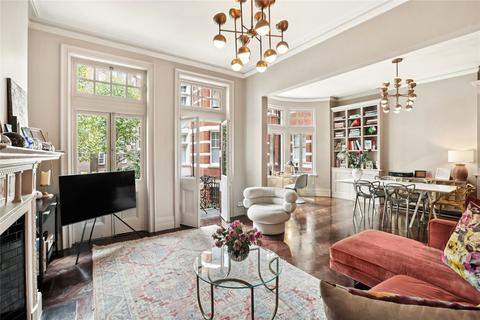 3 bedroom apartment for sale, Fitzjames Avenue, London, W14