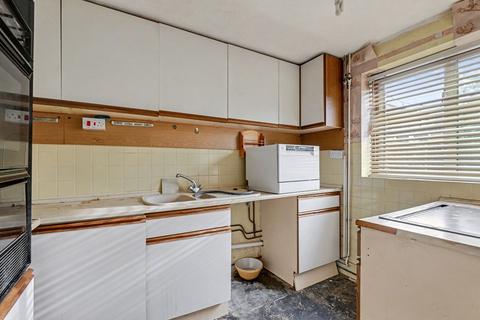 3 bedroom end of terrace house for sale, Beechings Way, Gillingham ME8