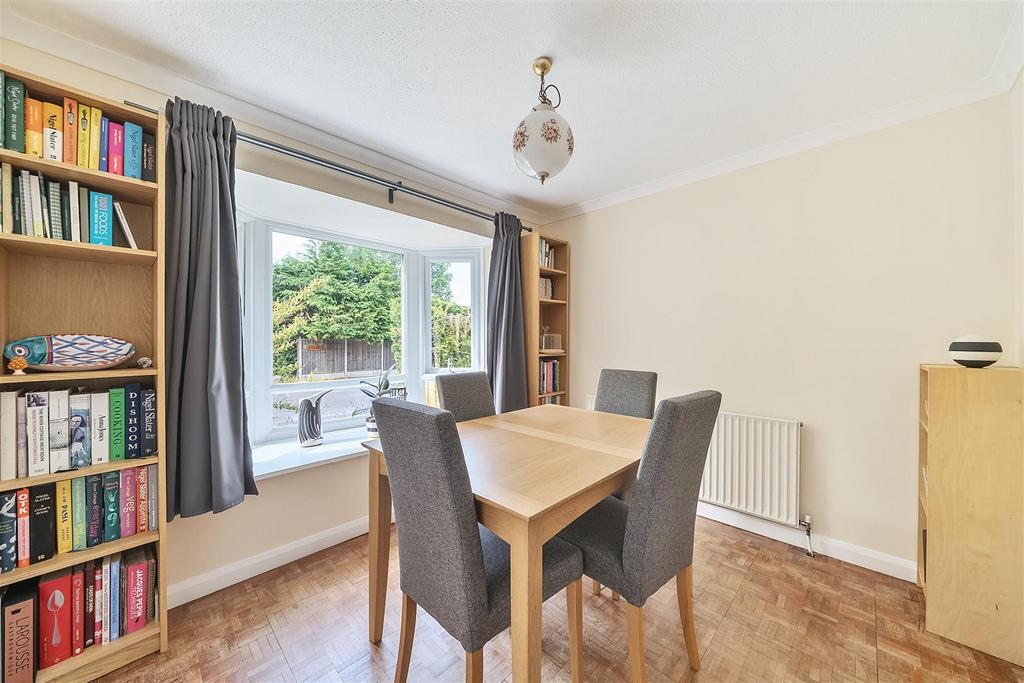 Dining room.jpg