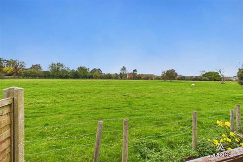 2 bedroom semi-detached bungalow for sale, Lambert Road, Uttoxeter ST14
