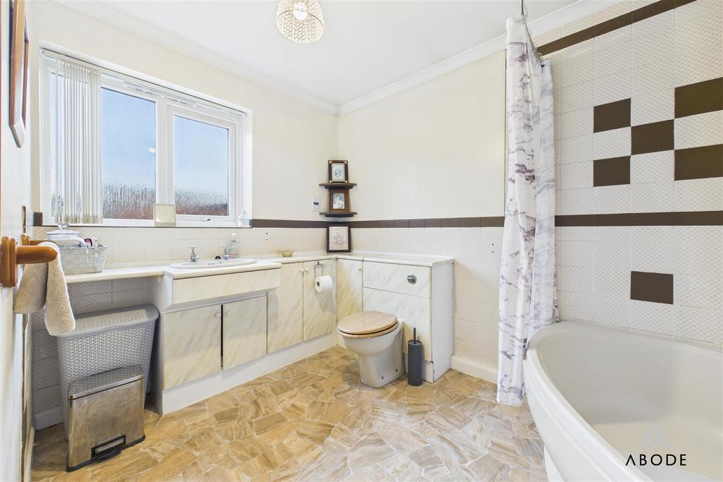 CAM03473 G0-PR0475-STILL003.jpg