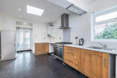3 bedroom maisonette for sale, NW10 9LN