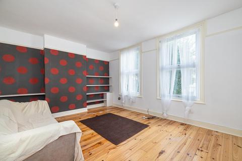 3 bedroom maisonette for sale, NW10 9LN