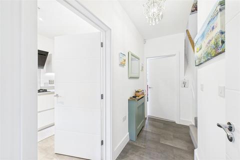undefined, Hollywood Place, Crowthorne, Berkshire, RG45