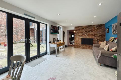 undefined, Bridge Street, Doncaster DN8