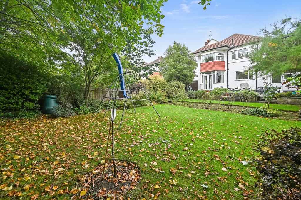 RCCA-  35 grendon gardens-garden 7 (1)