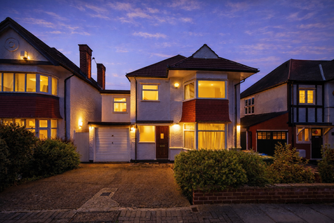 4 bedroom detached house for sale, Grendon Gardens, Wembley, Greater London, HA9 9NE