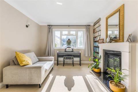 3 Cabrera Close, Virginia Water, GU25 4HB