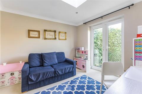 3 Cabrera Close, Virginia Water, GU25 4HB