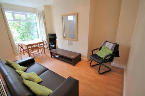 St Anns Avenue, Burley Park, Leeds, LS4 2PB