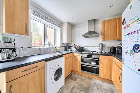 undefined, Newbury,  Berkshire,  RG14