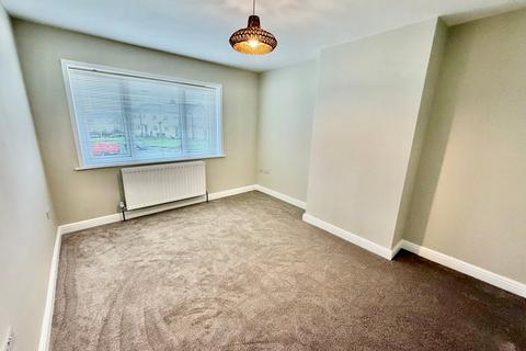 3 Windsor Crescent, Oakworth, Keighley, BD22 7PQ