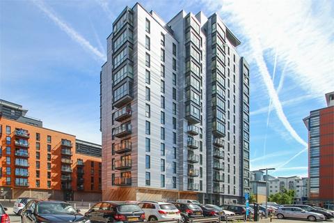 2 bedroom apartment to rent, Railway Terrace, Slough SL2