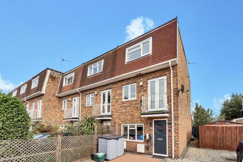 undefined, Aspen Close, W5