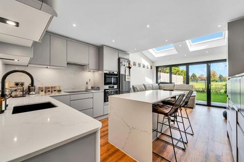 undefined, Aspen Close, W5