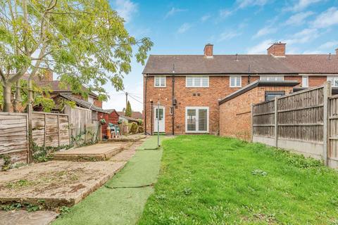 3 bedroom end of terrace house for sale, Sparrow Farm Drive, Feltham, TW14