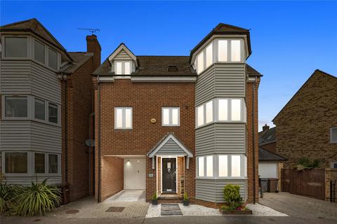 Shirebourn Vale, South Woodham Ferrers, Chelmsford, Essex, CM3