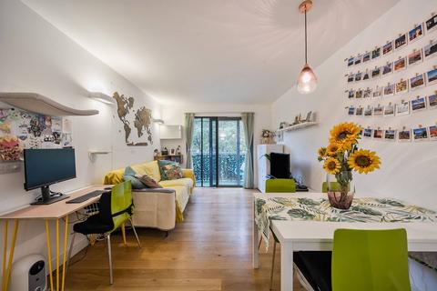 1 bedroom flat for sale, Fermoy Road, Maida Hill, London, W9