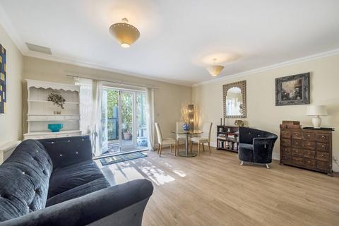 2 bedroom flat for sale, Priory House, Folgate Street, Spitalfields, London, E1
