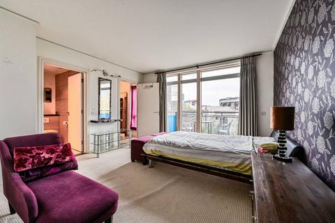 3 bedroom flat to rent, Mudlarks Boulevard, Greenwich Millennium Village, London, SE10