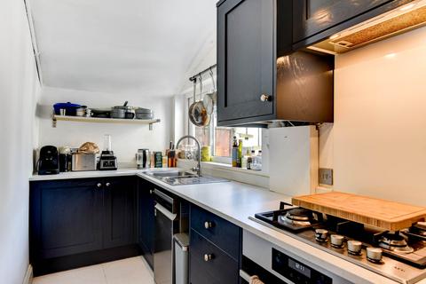 1 bedroom flat to rent, Cromwell Road, Hove