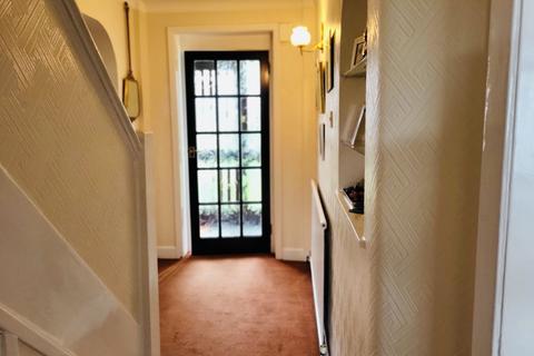 3 bedroom semi-detached house for sale, Francklyn Gardens, Edgware HA8