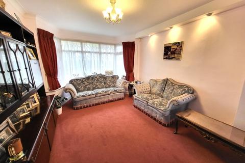 3 bedroom semi-detached house for sale, Francklyn Gardens, Edgware HA8