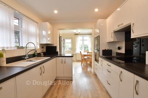 3 bedroom semi-detached house for sale, Lancaster Drive, Hornchurch, Essex