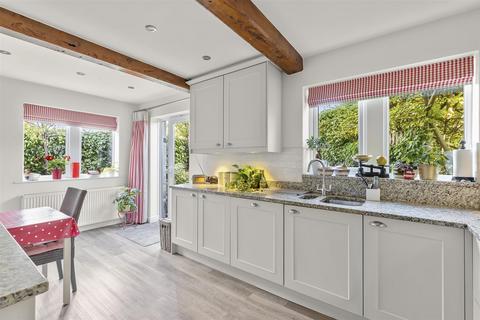 undefined, Park Crescent, Addingham LS29