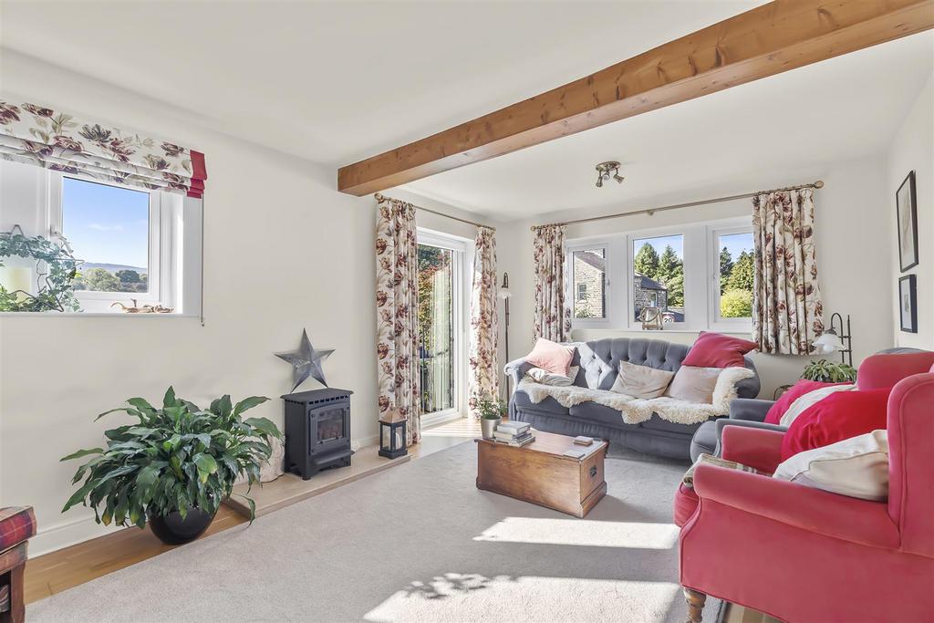 Living Room.jpg