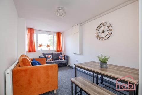 6 bedroom detached house to rent, Norwich NR5