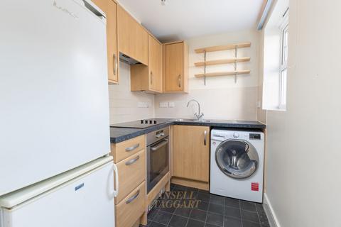 undefined, Worth Park Avenue, Crawley RH10