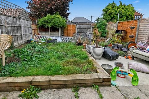 undefined, Malvern Avenue, Canvey Island SS8