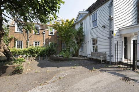 Office for sale, 52 High St Kingston Upon Thames KT1 1HN