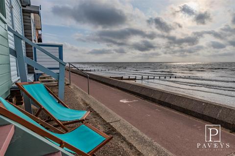 Chalet for sale, The Esplanade, Frinton-On-Sea