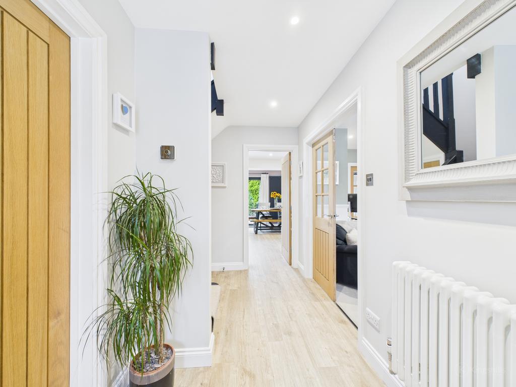 Cam02136 g0 pr0478 still009