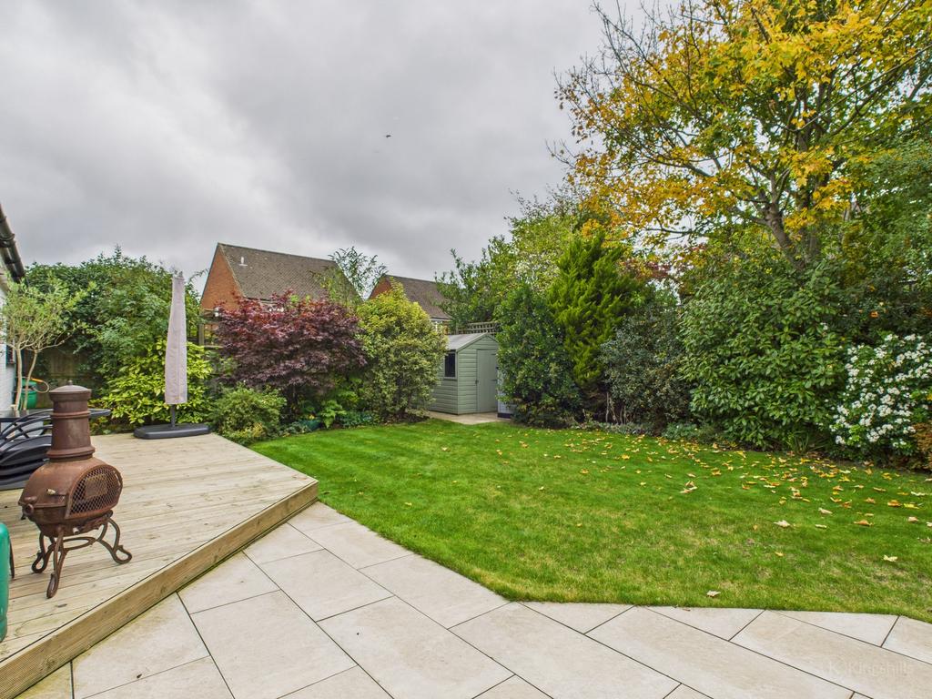 Cam02136 g0 pr0478 still024